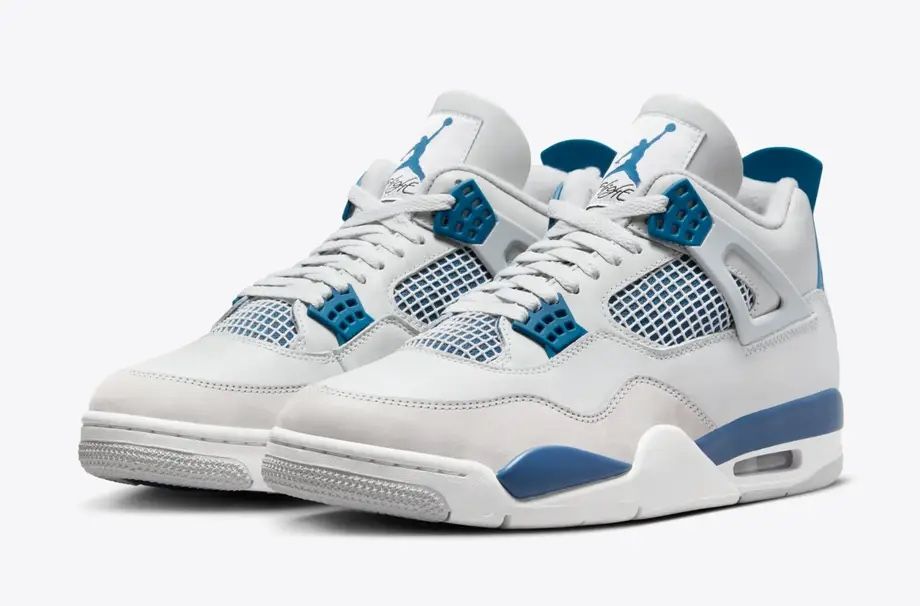 Jordan 4 Retro Military Blue (2024) DS Size 9 *In hand*