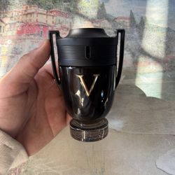 Men's Invictus Victory EDP Spray 3.4 oz(100 ml)