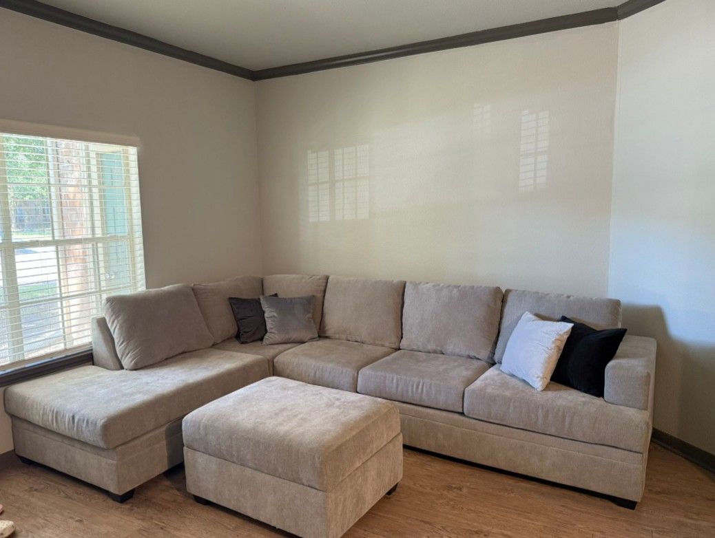 Sectional Couch