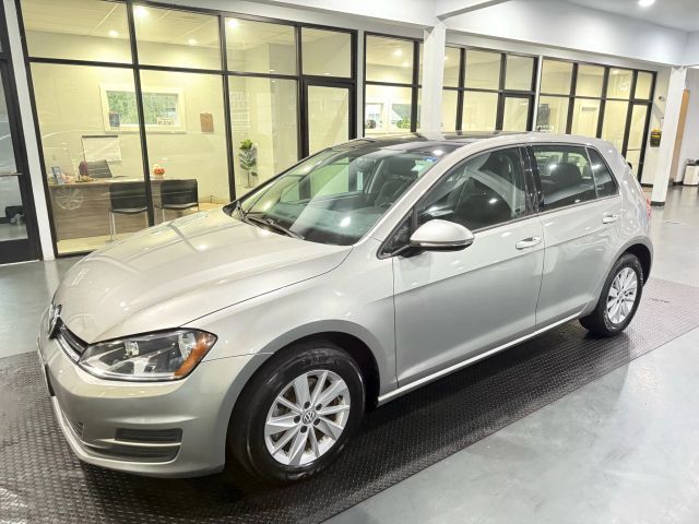 2015 Volkswagen Golf tsi