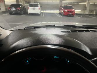 2007 Gmc Yukon Dash Cover