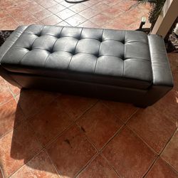 Ottoman With Storage 