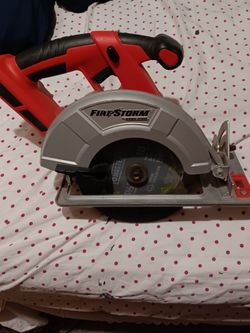 FIRE STORM BLACK & DECKER SAW