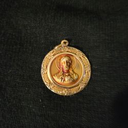 Dual Sided Jesus and Mary Pendant! 10K Yellow Gold


