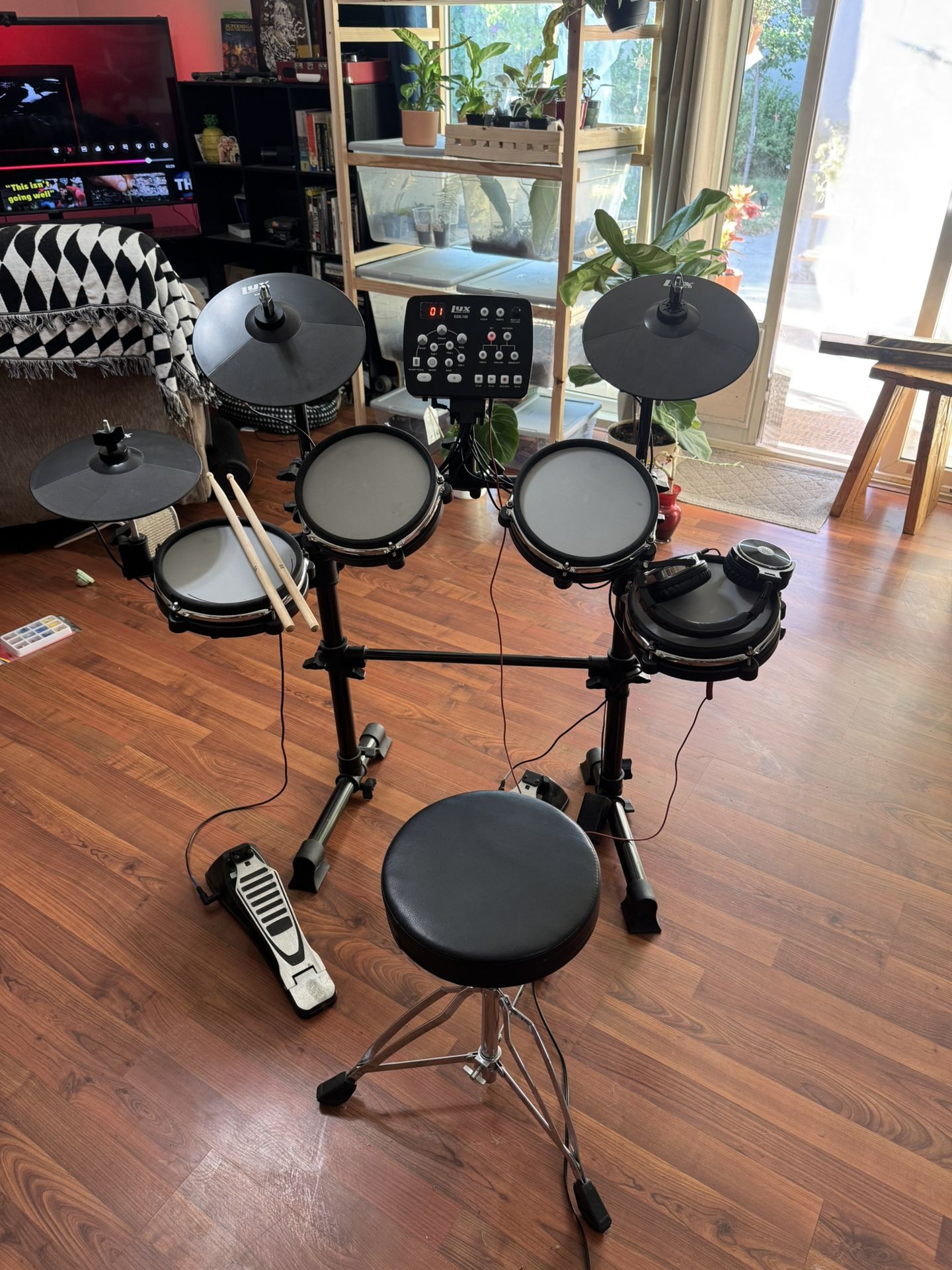 Beginner Electric Drum Set + Chair And Extra Sticks