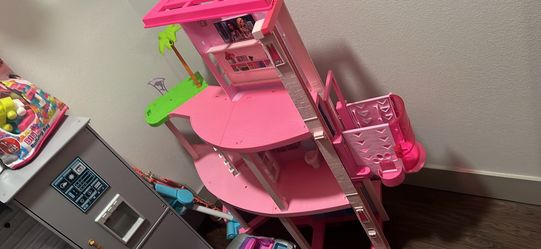 Barbie Doll House