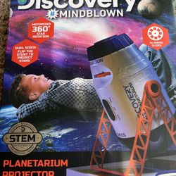 DISCOVERY #MINDBLOWN 2-In-1 Reversible Planetarium Space Projector, 360-Degree Rotation, Moving Stars Mode and Stationary