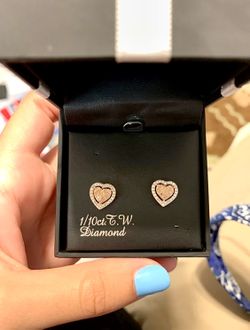 1/10 ct Diamond Earrings