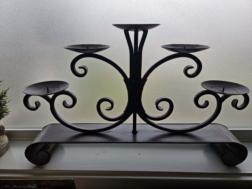 Candlelabra (Size25 X15)