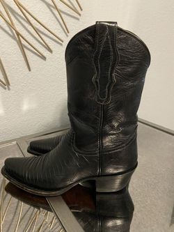 Women’s Size 6 Short, Snip Toe, Lizard Boots