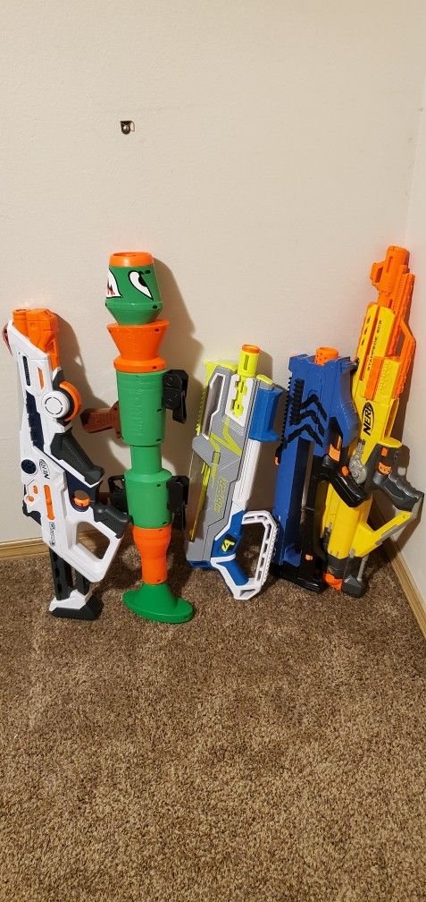 Nerf Guns 