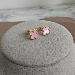 VCA Clover Pink Mother Of Pearl Stud Earrings 