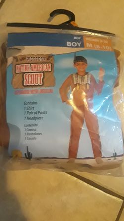 Costume