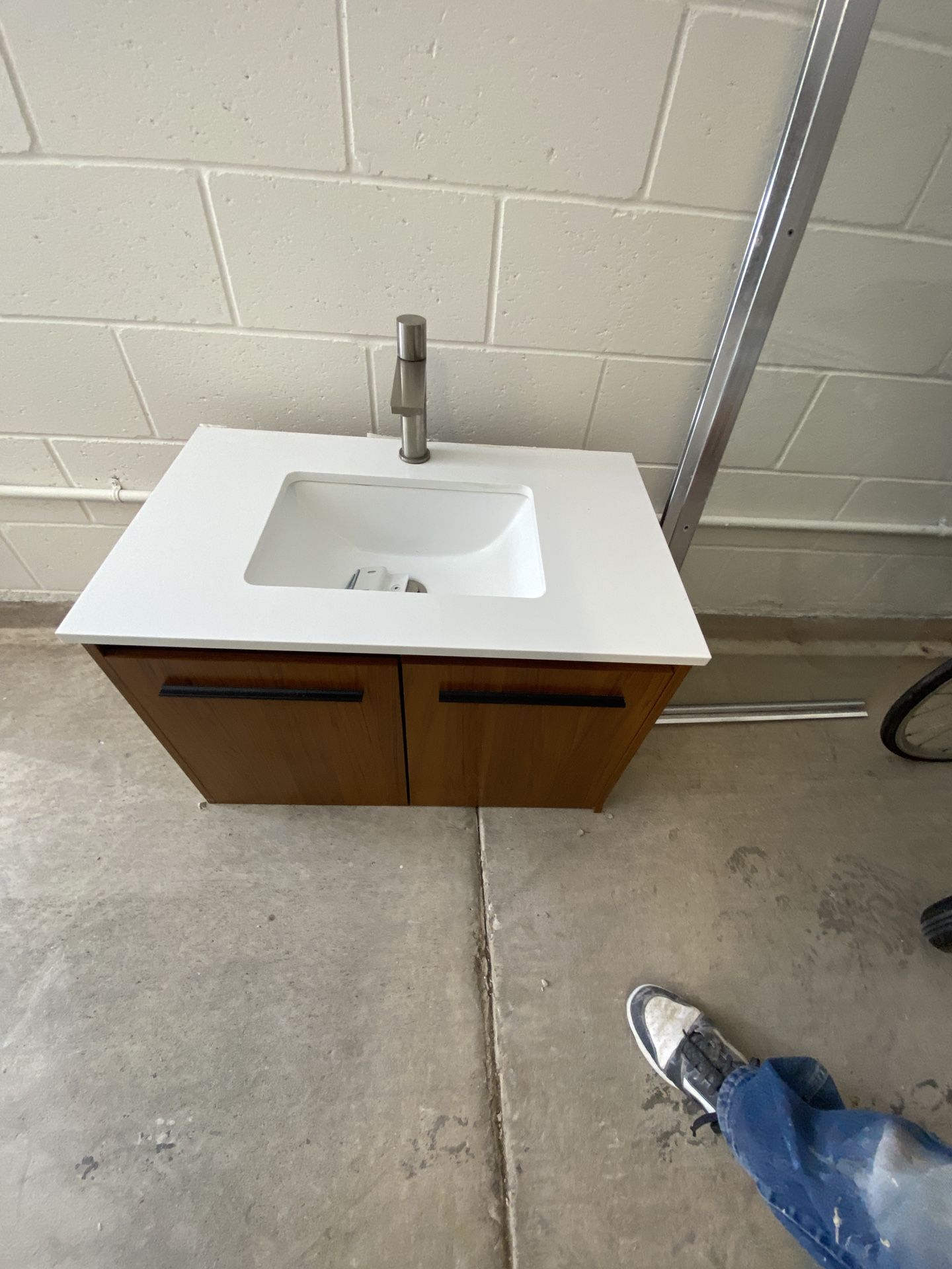 Hanging Bathroom Vanity