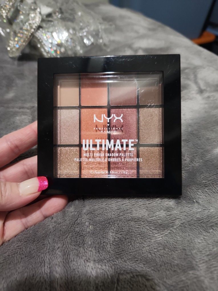 Eye Shadow