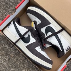 Men’s 8.5 Terminators 