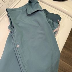Figs Scrubs