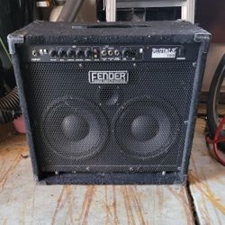 Fender Rumble 100 Combo Amp