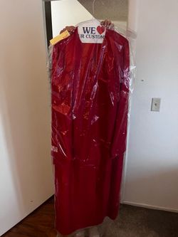 UNLV Undergraduate Gown and Cap