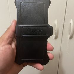 iPhone 12 Otter Box Clip