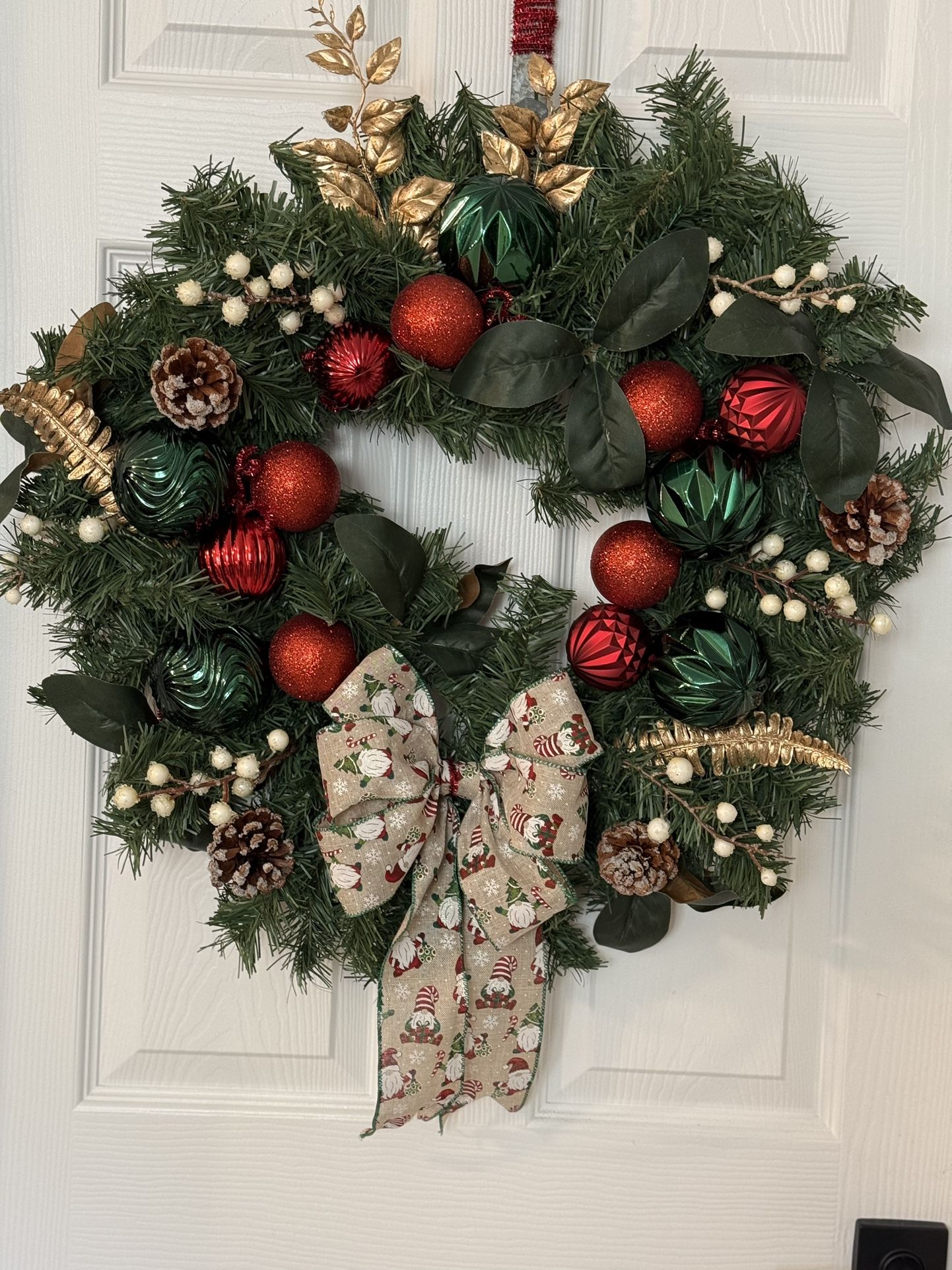   New .. Christmas. Wreath 