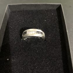10k. White Gold Ring   