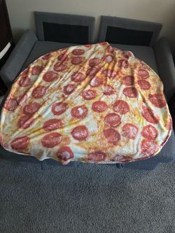 Pizza circle blanket