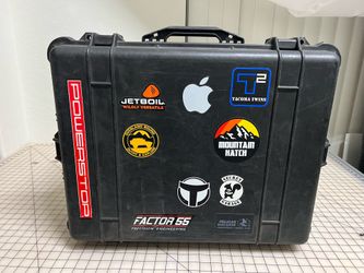 Pelican 1620 case with padded dividers