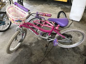 Girls bike
