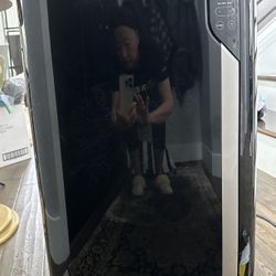 Like New DeLonghi Pinguino Remote Control Air Conditioner 