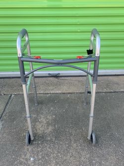 Fold up walker