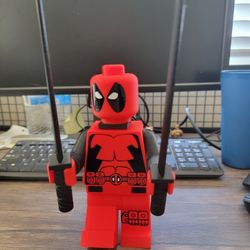 Deadpool Minifigure, Megafigure