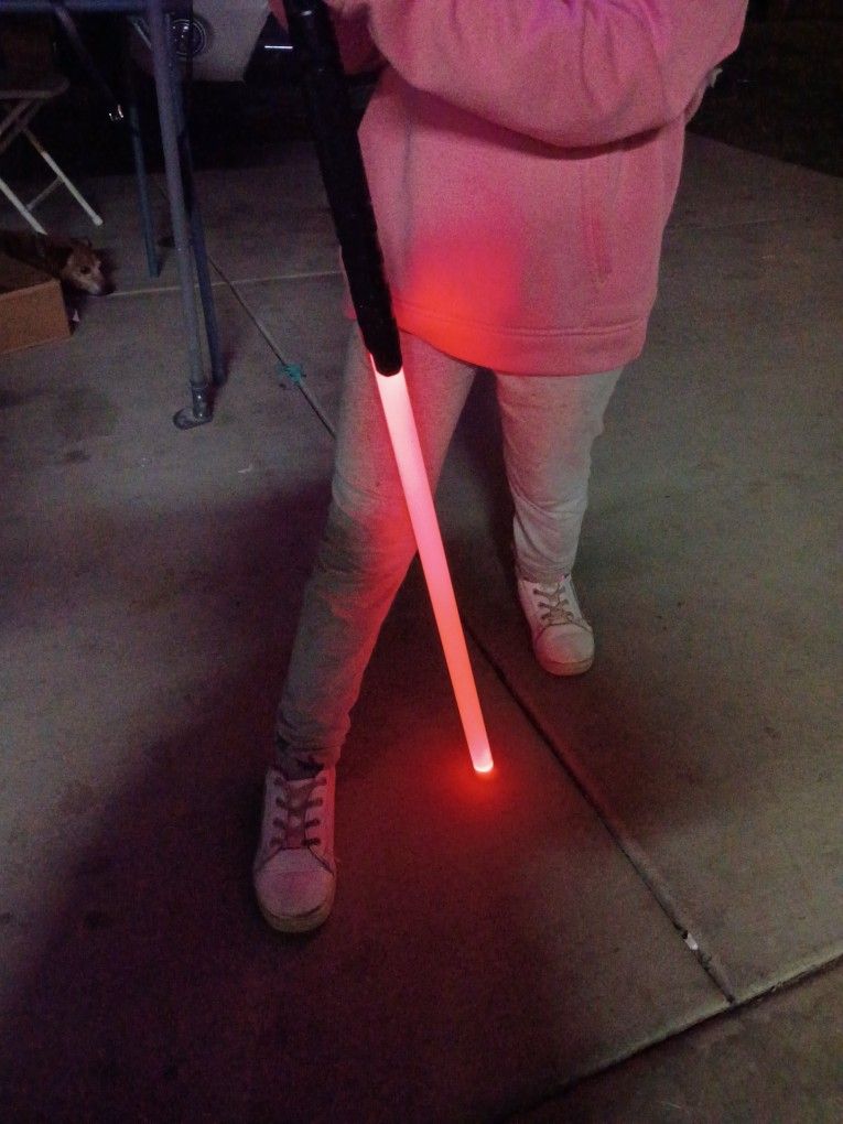 Forcé Lightsaber