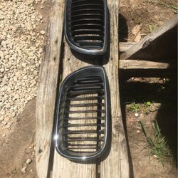 Front Grill 2005 Bmw 325i