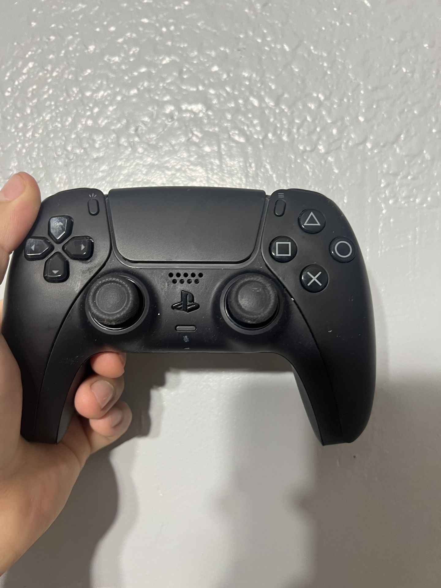 Black Ps5 Controller