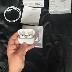 AirPod Pros