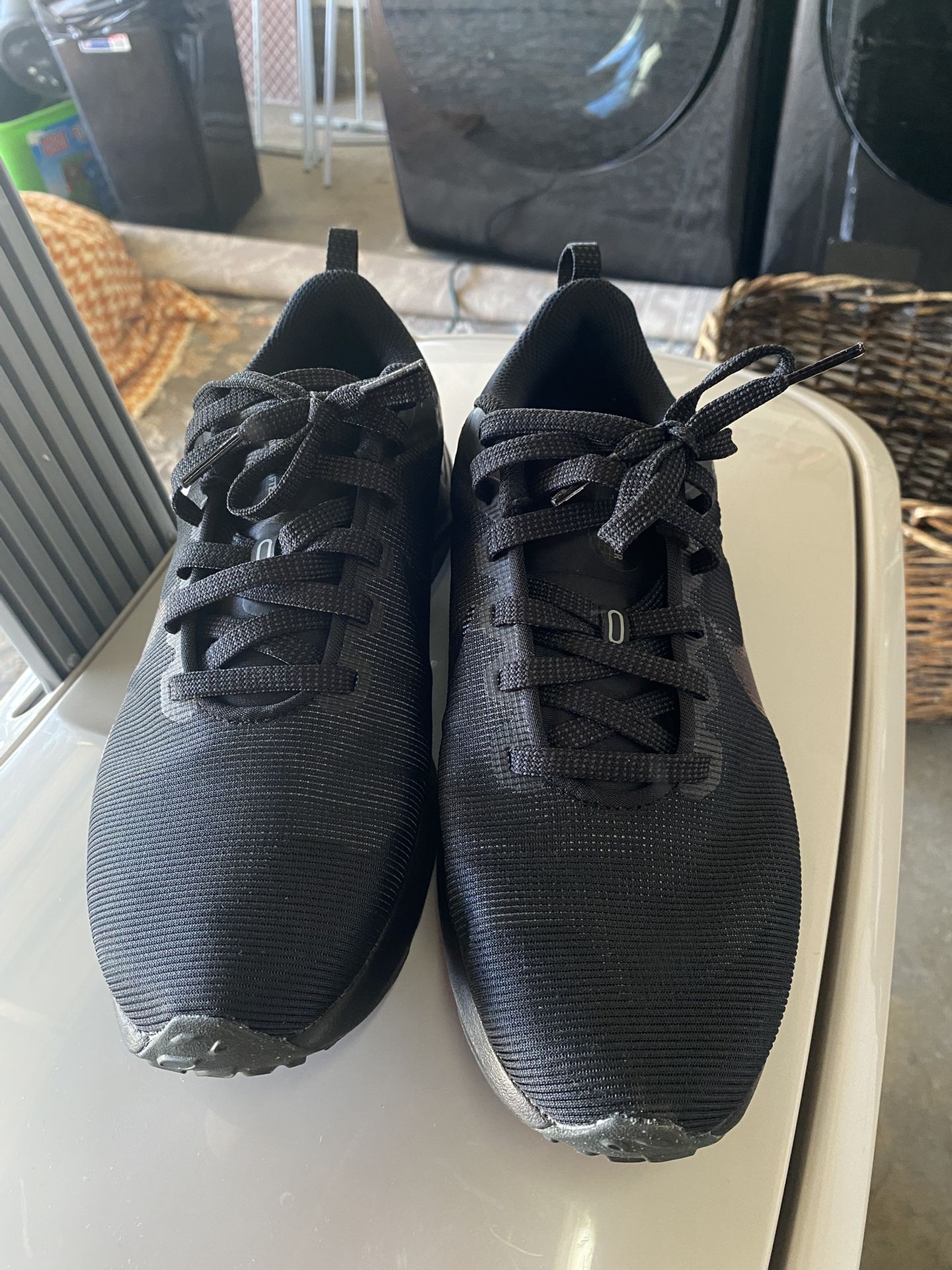 Nike Women’s Size 8