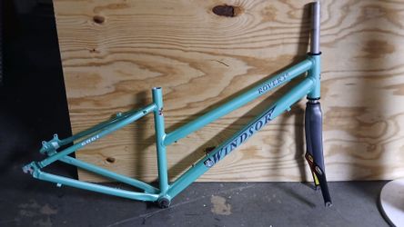 Size Small Aluminum Hybrid Frame and Fork $100 FIRM