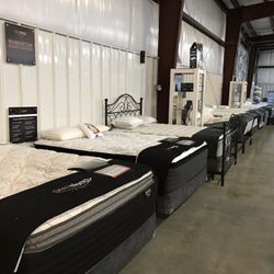 Display Mattress Sale!!!!!! 🛏