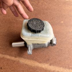 Mazda RX-8 Brake Master Cylinder w/ Reservoir OEM Tokico