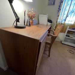 Kelly’s Craft Desk