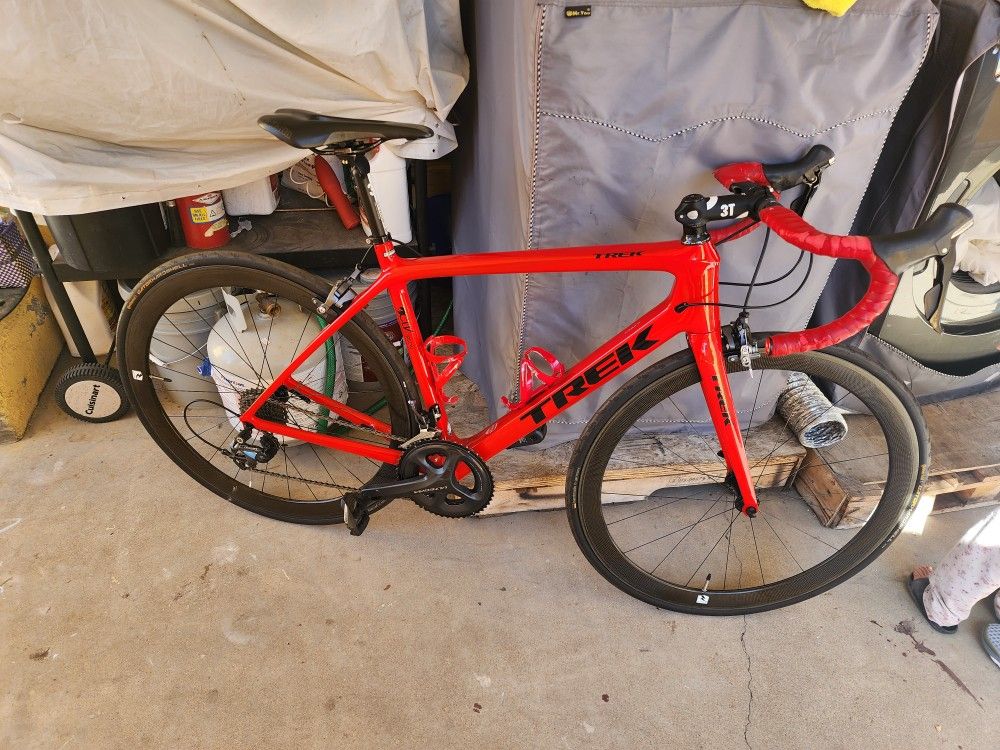 Trek Madone Kammtail Virtual Foil Oclv 400