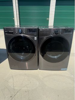 LG ThinQ washer and gas dryer front load In black stainless