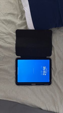 Brand new 11-inch iPad Air Wi-Fi 128GB - Space Gray