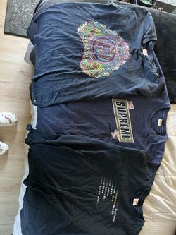 Supreme Lot Of Graphic Tees