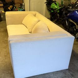 Z Gallerie Sofá For Sale 