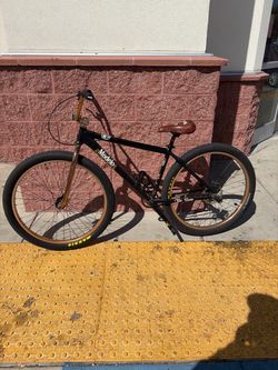 Black Throne X Modelo collab limited edition 29inch bmx/“wheelie bike”