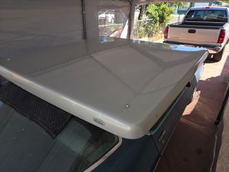 2004 - 2007 Silverado short bed Tonneau Cover