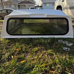 2002 Nissan CAMPER SHELL 74×53