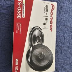 Pioneer TS-G650 6.5 INCH / 2-Way Coaxial Speaker 